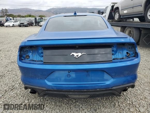 ✅ 2020 Ford Mustang EcoBoost • VIN: 1FA6P8TH1L5145325 • Lot: 86095065. Listed on Copart with 40,999 mi. Free auction sales archive from the USA and detailed vehicle history report at DreamBid. Image 6.