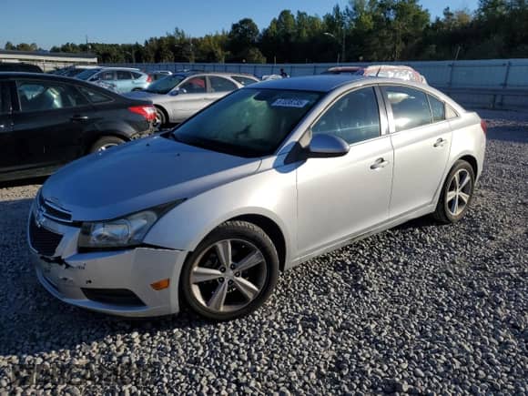 2013 Chevrolet Cruze 2LT с VIN 1G1PE5SB4D7276778, выставлен на аукционе Copart как лот 87038735 с пробегом 151 647 миль миль и Списание • Salvage title. История ставок и продаж доступна на DreamBid. Изображение 1.