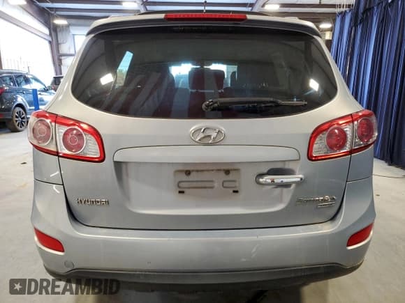 ✅ 2010 Hyundai Santa Fe Limited • VIN: 5NMSK4AG7AH367680 • Lot: 82859194. Listed on Copart with 138,676 mi. Free auction sales archive from the USA and detailed vehicle history report at DreamBid. Image 6.