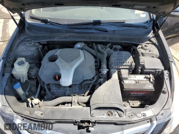 ✅ 2011 Hyundai Sonata SE • VIN: 5NPEC4AB8BH209450 • Lot: 68350664. Listed on Copart with 200,998 mi. Free auction sales archive from the USA and detailed vehicle history report at DreamBid. Image 11.