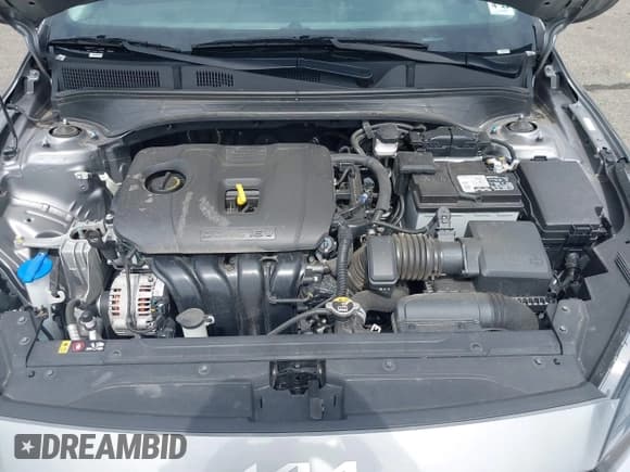 ✅ 2024 Kia Forte LXS • VIN: 3KPF24AD8RE738503 • Lot: 42774843. Wystawiony na IAAI z przebiegiem 29 673 mil. Bezpłatny archiwum sprzedaży aukcyjnych z USA i szczegółowy raport historii pojazdu na DreamBid. Zdjęcie 10.