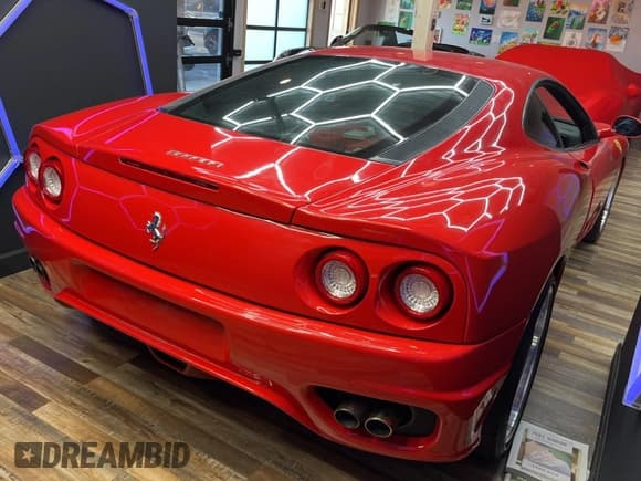 ✅ 2000 Ferrari 360 • VIN: ZFFYR51B000117770 • Лот: 88126515. Опубликован ранее на Copart с пробегом 27 428 миль. Бесплатный доступ к архиву аукционных продаж из США и подробный отчёт об истории автомобиля на DreamBid. Изображение 4.