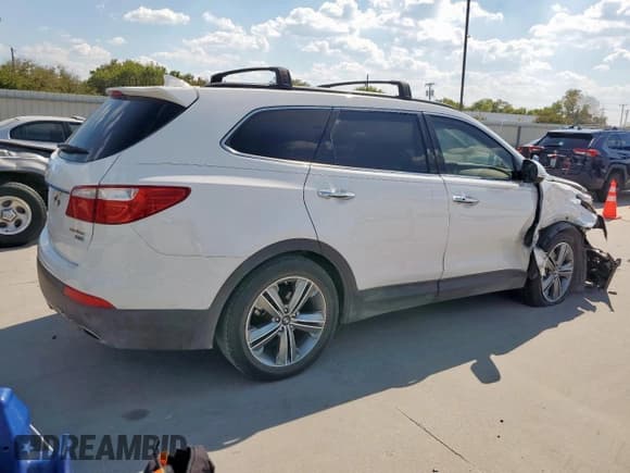 ✅ 2015 Hyundai Santa Fe Limited • VIN: KM8SR4HF6FU129985 • Лот: 82009195. Опубликован ранее на Copart с пробегом 115 067 миль. Бесплатный доступ к архиву аукционных продаж из США и подробный отчёт об истории автомобиля на DreamBid. Изображение 3.