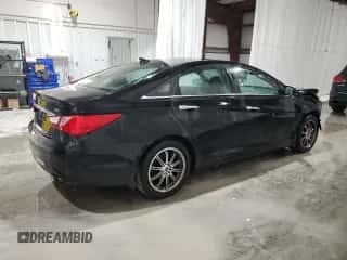 2013 Hyundai Sonata SE z VIN 5NPEC4AB9DH805489, wystawiony jako Copart lot #71930615 z przebiegiem 112 389 mil mil oraz Szkoda całkowita • Salvage title. Historia ofert i sprzedaży dostępna na DreamBid. Obrazek 3.