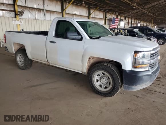 ✅ 2018 Chevrolet Silverado 1500 Work Truck • VIN: 1GCNCNEC4JZ182571 • Lot: 85009495. Wystawiony na Copart z przebiegiem Nie podano. Bezpłatny archiwum sprzedaży aukcyjnych z USA i szczegółowy raport historii pojazdu na DreamBid. Zdjęcie 4.