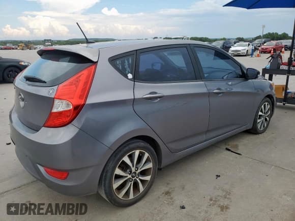 ✅ 2016 Hyundai Accent Sport • VIN: KMHCU5AE0GU249390 • Лот: 68702255. Опубликован ранее на Copart с пробегом 117 668 миль. Бесплатный доступ к архиву аукционных продаж из США и подробный отчёт об истории автомобиля на DreamBid. Изображение 3.