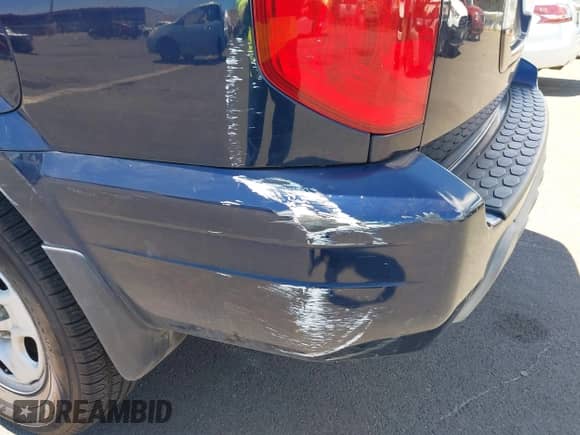 2004 Honda Pilot LX with VIN 2HKYF18174H557971, listed as a IAAI auction lot 42940769 with 91,669 mi miles and . Bid and sale history available at DreamBid. Image 12.