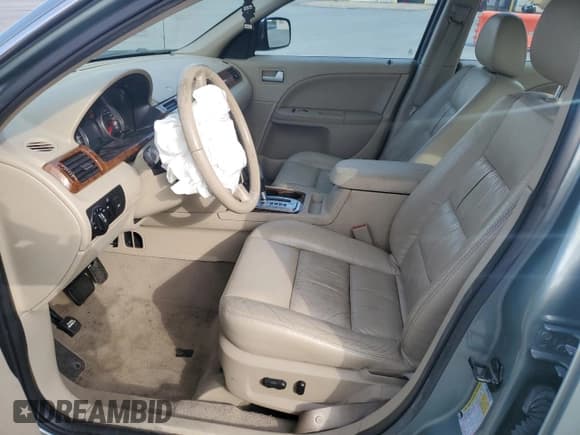 ✅ 2006 Ford Five Hundred SEL • VIN: 1FAFP24116G131870 • Lot: 53336385. Listed on Copart with Not provided. Free auction sales archive from the USA and detailed vehicle history report at DreamBid. Image 7.