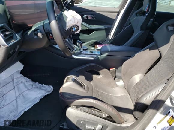 ✅ 2023 BMW M3 Competition xDrive • VIN: WBS43AY0XPFN36506 • Лот: 56735173. Опубликован ранее на Copart с пробегом Не указан. Бесплатный доступ к архиву аукционных продаж из США и подробный отчёт об истории автомобиля на DreamBid. Изображение 7.