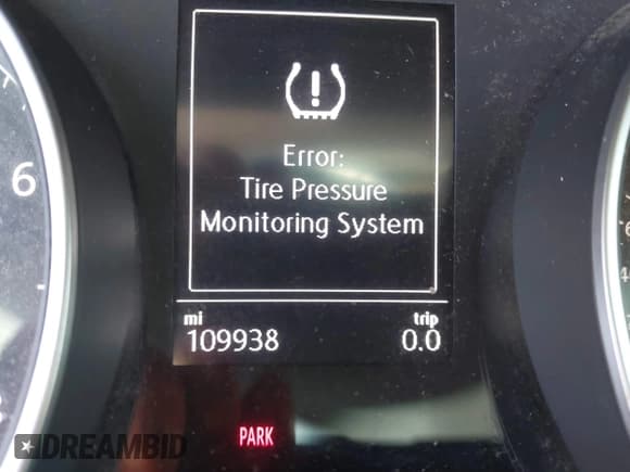 ✅ 2016 Volkswagen Golf TSI S • VIN: 3VW217AU9GM042915 • Lot: 42991457. Listed on IAAI with 109,938 mi. Free auction sales archive from the USA and detailed vehicle history report at DreamBid. Image 16.