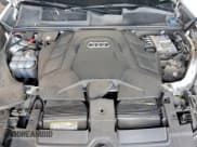 ✅ 2019 Audi Q8 Prestige • VIN: WA1FVAF1XKD023163 • Lot: 93908365. Wystawiony na Copart z przebiegiem 83 315 mil. Bezpłatny archiwum sprzedaży aukcyjnych z USA i szczegółowy raport historii pojazdu na DreamBid. Zdjęcie 12.