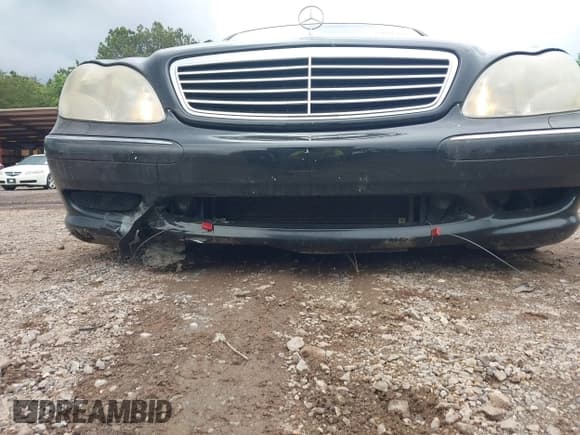 ✅ 2002 Mercedes-Benz S 500 • VIN: WDBNG75J92A290102 • Lot: 42101398. Listed on IAAI with 198,904 mi. Free auction sales archive from the USA and detailed vehicle history report at DreamBid. Image 12.