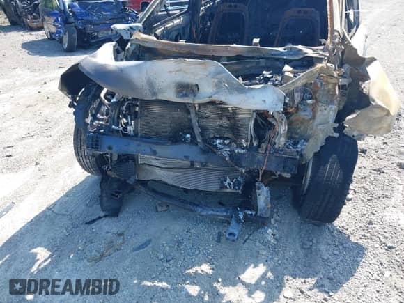 2018 Chevrolet Equinox LT с VIN 3GNAXUEU0JL157624, выставлен на аукционе IAAI как лот 42807158 с пробегом Не указан миль и . История ставок и продаж доступна на DreamBid. Изображение 11.