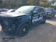 ✅ 2020 Ford Police Interceptor Utility • VIN: 1FM5K8AB2LGC51317 • Lot: 41755681. Wystawiony na IAAI z przebiegiem 102 945 mil. Bezpłatny archiwum sprzedaży aukcyjnych z USA i szczegółowy raport historii pojazdu na DreamBid. Zdjęcie 2.