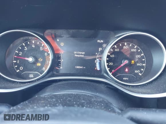 ✅ 2018 Jeep Compass Latitude • VIN: 3C4NJDBB5JT127730 • Lot: 41701871. Wystawiony na IAAI z przebiegiem 136 544 mil. Bezpłatny archiwum sprzedaży aukcyjnych z USA i szczegółowy raport historii pojazdu na DreamBid. Zdjęcie 7.