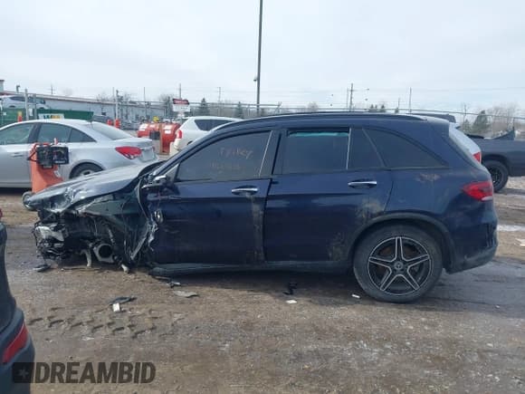 ✅ 2021 Mercedes-Benz GLC 300 • VIN: W1N0G8EB5MF921579 • Лот: 41527535. Опубликован ранее на IAAI с пробегом 56 512 миль. Бесплатный доступ к архиву аукционных продаж из США и подробный отчёт об истории автомобиля на DreamBid. Изображение 13.