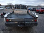 ✅ 2000 Ford F-450 XL • VIN: 1FDXW46FXYEB20074 • Лот: 91498545. Опубликован ранее на Copart с пробегом 222 161 миль. Бесплатный доступ к архиву аукционных продаж из США и подробный отчёт об истории автомобиля на DreamBid. Изображение 6.