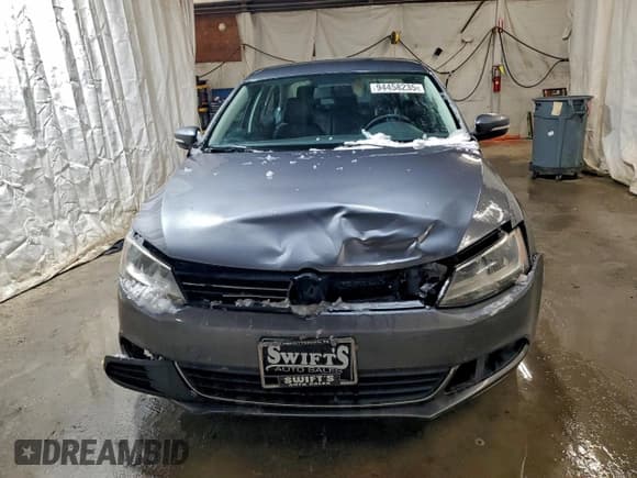 ✅ 2013 Volkswagen Jetta SE • VIN: 3VWDP7AJ5DM281922 • Lot: 94458235. Listed on Copart with 163,654 mi. Free auction sales archive from the USA and detailed vehicle history report at DreamBid. Image 5.