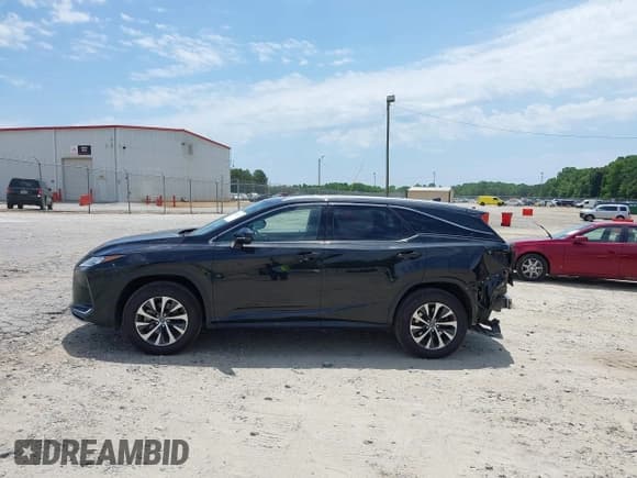 ✅ 2021 Lexus RX 350L • VIN: JTJHZKFA8M2034019 • Lot: 42243974. Listed on IAAI with 61,935 mi. Free auction sales archive from the USA and detailed vehicle history report at DreamBid. Image 15.