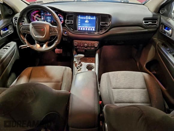 ✅ 2022 Dodge Durango SXT • VIN: 1C4RDJAG8NC174403 • Lot: 94272605. Wystawiony na Copart z przebiegiem 22 312 mil. Bezpłatny archiwum sprzedaży aukcyjnych z USA i szczegółowy raport historii pojazdu na DreamBid. Zdjęcie 8.