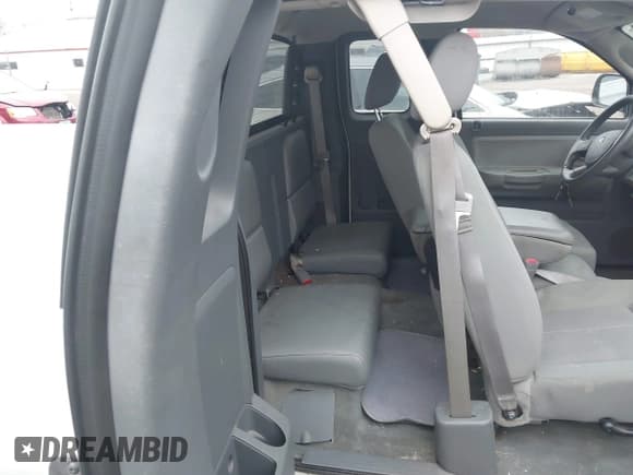 ✅ 2006 Dodge Dakota SLT • VIN: 1D7HW42N16S589080 • Lot: 43736312. Listed on IAAI with 90,608 mi. Free auction sales archive from the USA and detailed vehicle history report at DreamBid. Image 8.