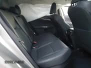 ✅ 2023 Lexus NX 350h Luxury • VIN: 2T2HKCEZ5PC010928 • Lot: 82840894. Wystawiony na Copart z przebiegiem 26 009 mil. Bezpłatny archiwum sprzedaży aukcyjnych z USA i szczegółowy raport historii pojazdu na DreamBid. Zdjęcie 11.