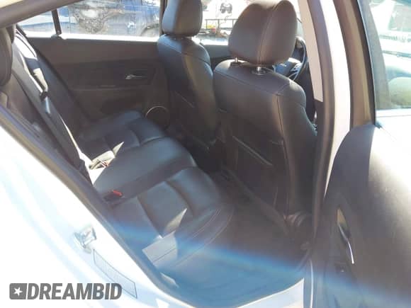 2015 Chevrolet Cruze LTZ с VIN 1G1PG5SB1F7251608, выставлен на аукционе IAAI как лот 43420021 с пробегом 203 880 миль миль и . История ставок и продаж доступна на DreamBid. Изображение 8.