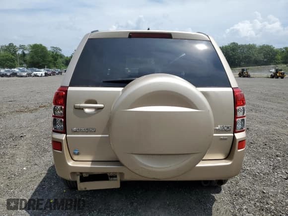 ✅ 2006 Suzuki Grand Vitara Premium • VIN: JS3TD943X64102354 • Lot: 63860625. Wystawiony na Copart z przebiegiem 182 950 mil. Bezpłatny archiwum sprzedaży aukcyjnych z USA i szczegółowy raport historii pojazdu na DreamBid. Zdjęcie 6.