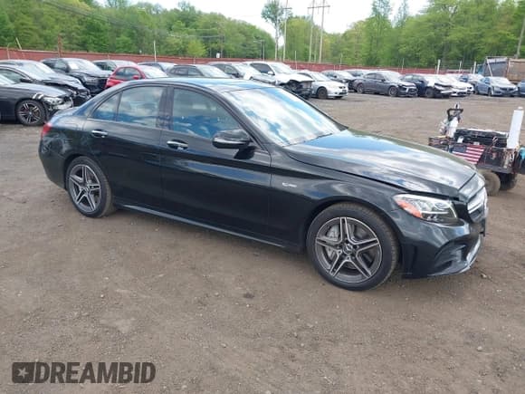 ✅ 2019 Mercedes-Benz C 43 AMG • VIN: 55SWF6EBXKU295133 • Lot: 42220346. Wystawiony na IAAI z przebiegiem 62 586 mil. Bezpłatny archiwum sprzedaży aukcyjnych z USA i szczegółowy raport historii pojazdu na DreamBid. Zdjęcie 1.