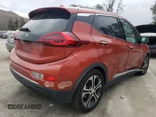 ✅ 2020 Chevrolet Bolt EV Premier • VIN: 1G1FZ6S03L4104729 • Lot: 84632864. Wystawiony na Copart z przebiegiem 115 998 mil. Bezpłatny archiwum sprzedaży aukcyjnych z USA i szczegółowy raport historii pojazdu na DreamBid. Zdjęcie 3.