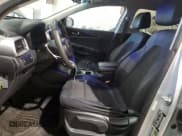 ✅ 2017 Kia Sorento LX • VIN: 5XYPG4A33HG221656 • Лот: 86678545. Опубликован ранее на Copart с пробегом 168 856 миль. Бесплатный доступ к архиву аукционных продаж из США и подробный отчёт об истории автомобиля на DreamBid. Изображение 7.