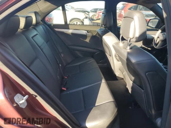 ✅ 2008 Mercedes-Benz C 300 Sport • VIN: WDDGF81X68F135795 • Lot: 91704945. Listed on Copart with 127,550 mi. Free auction sales archive from the USA and detailed vehicle history report at DreamBid. Image 10.