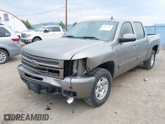 ✅ 2013 Chevrolet Silverado 1500 LTZ • VIN: 3GCUKTE23DG121954 • Lot: 43072374. Wystawiony na IAAI z przebiegiem 100 686 mil. Bezpłatny archiwum sprzedaży aukcyjnych z USA i szczegółowy raport historii pojazdu na DreamBid. Zdjęcie 6.