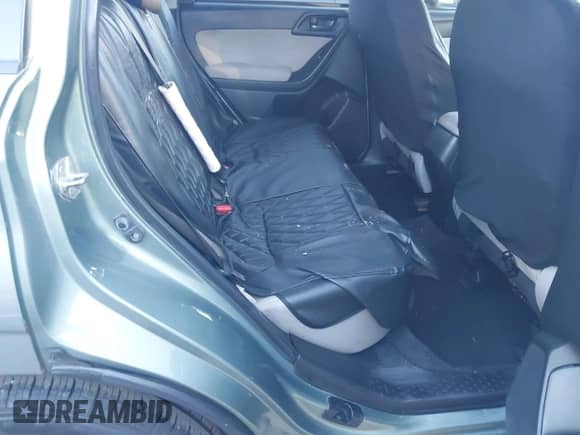 2015 Subaru Forester Premium z VIN JF2SJADCXFH417394, wystawiony jako IAAI lot #43498162 z przebiegiem 258 332 mil mil oraz . Historia ofert i sprzedaży dostępna na DreamBid. Obrazek 8.