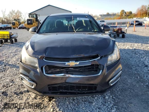 ✅ 2015 Chevrolet Cruze LT • VIN: 1G1PC5SB3F7282743 • Lot: 90753585. Listed on Copart with 144,288 mi. Free auction sales archive from the USA and detailed vehicle history report at DreamBid. Image 5.
