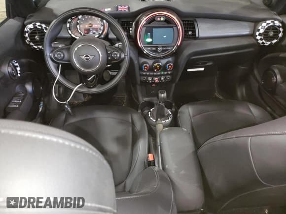✅ 2021 MINI Convertible Cooper • VIN: WMWWJ3C04M3N17758 • Лот: 60411294. Опубликован ранее на Copart с пробегом 3 881 миль. Бесплатный доступ к архиву аукционных продаж из США и подробный отчёт об истории автомобиля на DreamBid. Изображение 8.