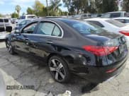 ✅ 2025 Mercedes-Benz C 300 • VIN: W1KAF4GB7SR250941 • Lot: 47993515. Wystawiony na Copart z przebiegiem Nie podano. Bezpłatny archiwum sprzedaży aukcyjnych z USA i szczegółowy raport historii pojazdu na DreamBid. Zdjęcie 2.