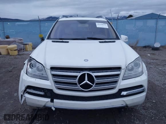 ✅ 2012 Mercedes-Benz GL 550 • VIN: 4JGBF8GE5CA766338 • Lot: 41158629. Listed on IAAI with 162,475 mi. Free auction sales archive from the USA and detailed vehicle history report at DreamBid. Image 12.