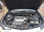 ✅ 2009 Acura TL Technology • VIN: 19UUA865X9A022676 • Лот: 43261237. Опубликован ранее на IAAI с пробегом 263 156 миль. Бесплатный доступ к архиву аукционных продаж из США и подробный отчёт об истории автомобиля на DreamBid. Изображение 10.