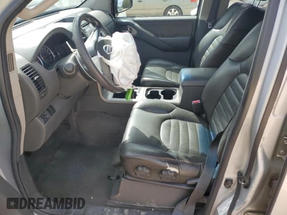 ✅ 2005 Nissan Pathfinder XE • VIN: 5N1AR18W15C787020 • Lot: 82415285. Listed on Copart with 281,016 mi. Free auction sales archive from the USA and detailed vehicle history report at DreamBid. Image 7.