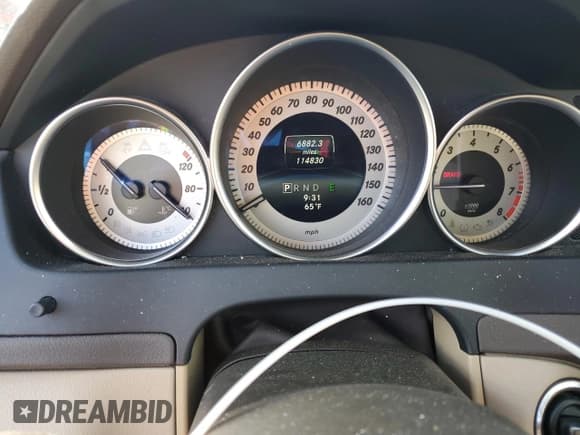 ✅ 2014 Mercedes-Benz C 250 Sport • VIN: WDDGF4HB1EG224845 • Лот: 82366245. Опубликован ранее на Copart с пробегом 114 830 миль. Бесплатный доступ к архиву аукционных продаж из США и подробный отчёт об истории автомобиля на DreamBid. Изображение 9.