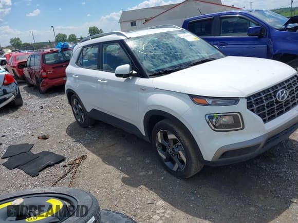 ✅ 2024 Hyundai Venue SEL • VIN: KMHRC8A38RU313756 • Lot: 42221213. Listed on IAAI with 40,905 mi. Free auction sales archive from the USA and detailed vehicle history report at DreamBid. Image 1.