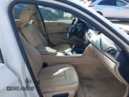 ✅ 2013 BMW 3 Series 328i • VIN: WBA3A5G55DNP20778 • Lot: 43640368. Wystawiony na IAAI z przebiegiem 190 809 mil. Bezpłatny archiwum sprzedaży aukcyjnych z USA i szczegółowy raport historii pojazdu na DreamBid. Zdjęcie 5.