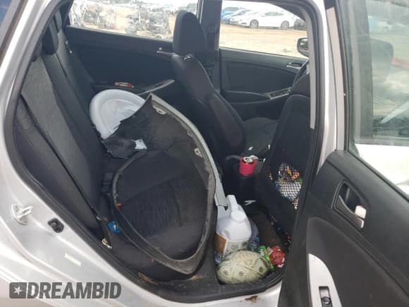 ✅ 2016 Hyundai Accent SE • VIN: KMHCT5AE0GU296647 • Лот: 71606444. Опубликован ранее на Copart с пробегом 119 930 миль. Бесплатный доступ к архиву аукционных продаж из США и подробный отчёт об истории автомобиля на DreamBid. Изображение 10.