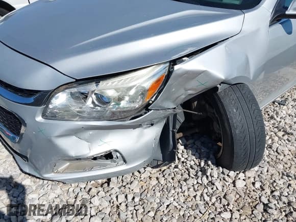 ✅ 2014 Chevrolet Malibu LT • VIN: 1G11C5SL1EF112061 • Lot: 43460538. Listed on IAAI with 133,286 mi. Free auction sales archive from the USA and detailed vehicle history report at DreamBid. Image 6.