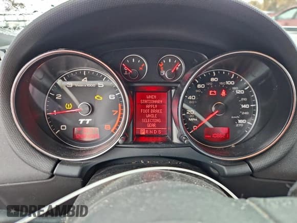 ✅ 2008 Audi TT 2.0T • VIN: TRUAF38J581001013 • Lot: 94963975. Wystawiony na Copart z przebiegiem 108 621 mil. Bezpłatny archiwum sprzedaży aukcyjnych z USA i szczegółowy raport historii pojazdu na DreamBid. Zdjęcie 9.