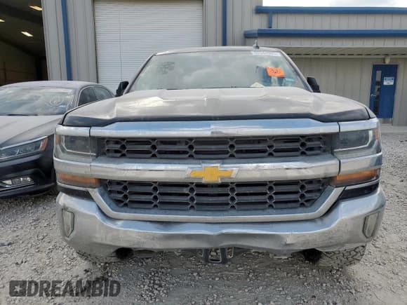 ✅ 2018 Chevrolet Silverado 1500 LT • VIN: 3GCPCREC5JG555892 • Лот: 80944995. Опубликован ранее на Copart с пробегом 78 048 миль. Бесплатный доступ к архиву аукционных продаж из США и подробный отчёт об истории автомобиля на DreamBid. Изображение 5.