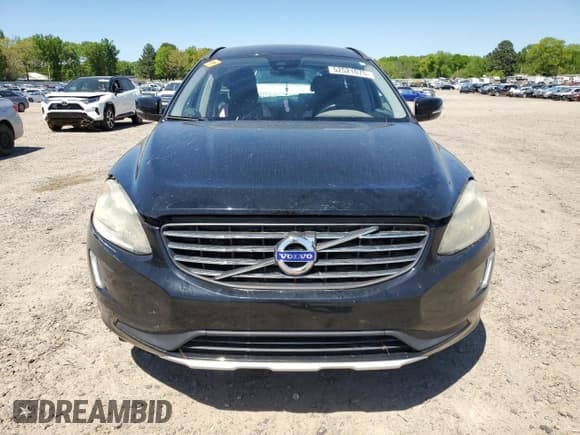 ✅ 2015 Volvo XC60 T5 Drive-E • VIN: YV440MDJ3F2729776 • Lot: 52521075. Listed on Copart with 101,258 mi. Free auction sales archive from the USA and detailed vehicle history report at DreamBid. Image 5.