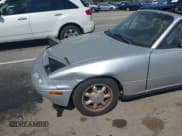 ✅ 1991 Mazda MX-5 Miata Special Edition • VIN: JM1NA3513M0200608 • Lot: 42692132. Wystawiony na IAAI z przebiegiem 284 167 mil. Bezpłatny archiwum sprzedaży aukcyjnych z USA i szczegółowy raport historii pojazdu na DreamBid. Zdjęcie 6.