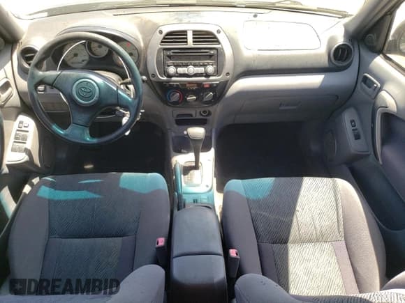 ✅ 2001 Toyota RAV4 • VIN: JTEHH20V010075765 • Lot: 58959485. Listed on Copart with 118,687 mi. Free auction sales archive from the USA and detailed vehicle history report at DreamBid. Image 8.